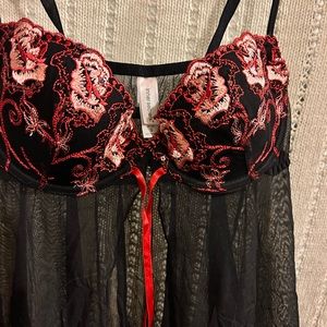 Inner secrets lingerie